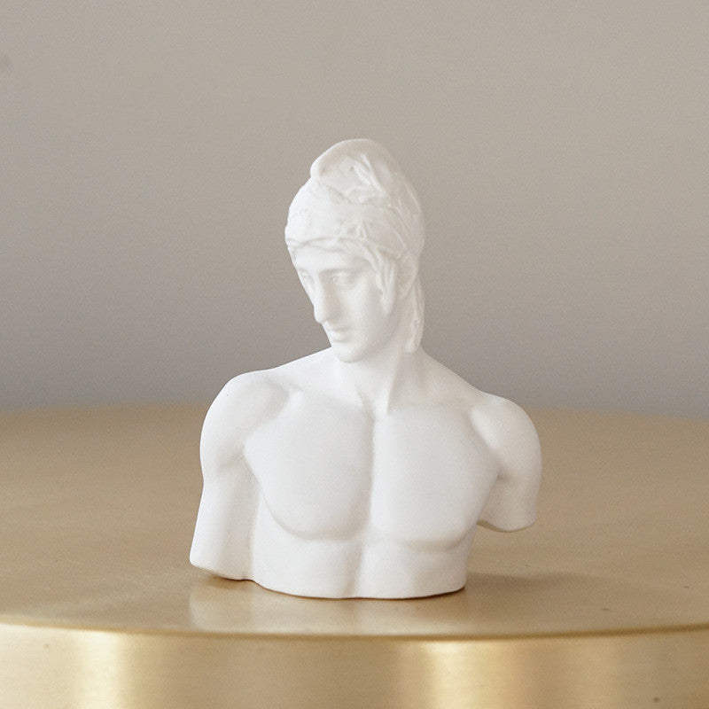 Small Decorative Statue: Plaster Sketch