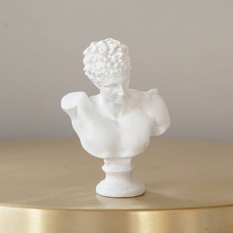 Small Decorative Statue: Plaster Sketch